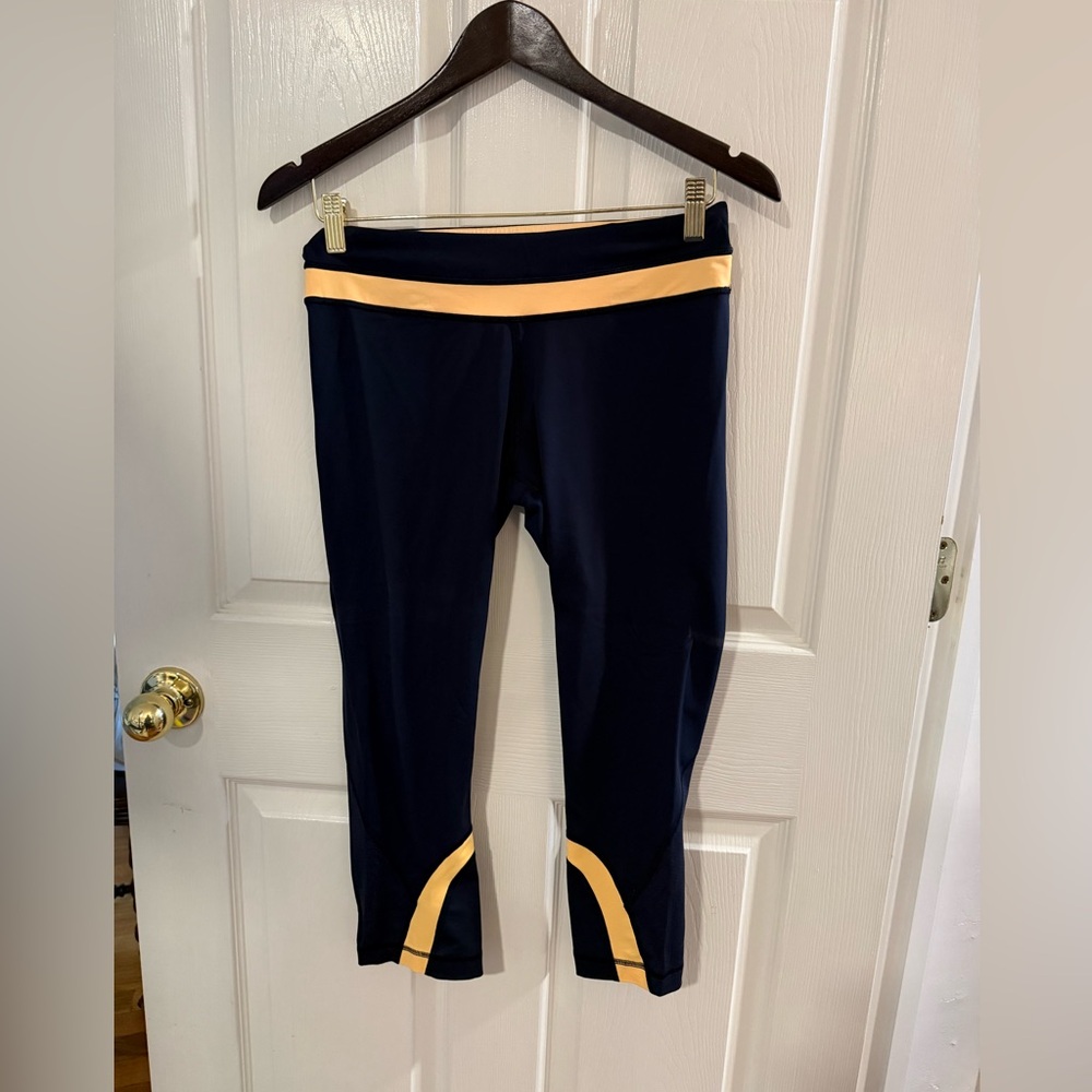 Lululemon Run Inspire Crop size 8